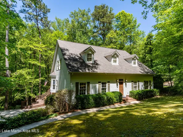 319 8th St W, Alexander City, AL 35010