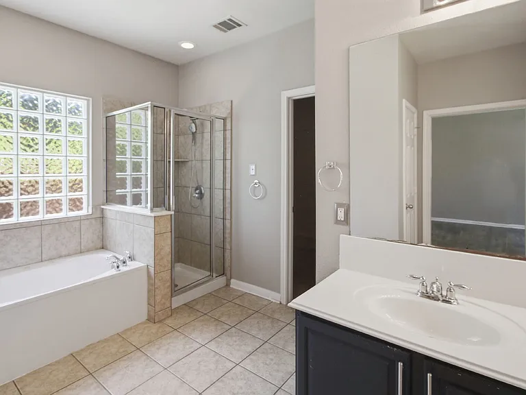 8603 Solano Dr — Photo 18