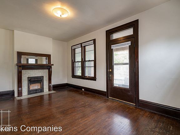 5th image of 443 Alden Ave
