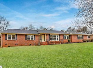 201 Rhodehaven Dr, Anderson, SC 29625