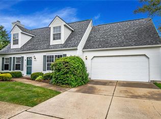 507 Parkside Ln #24, Tallmadge, OH 44278