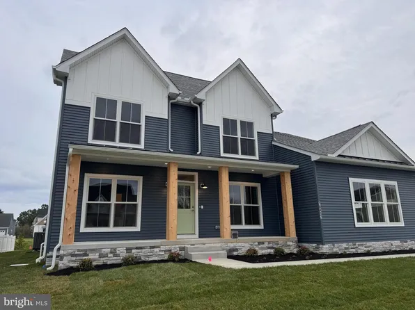 16417 Four Leaf Dr, Lewes, DE 19958