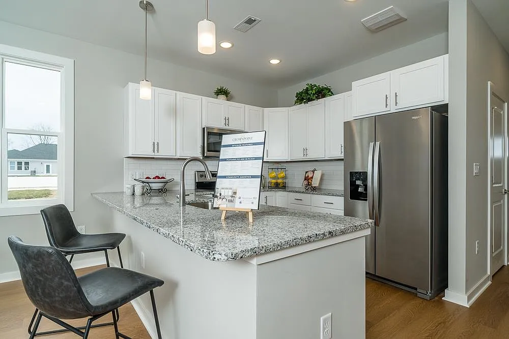 3 bed, 3.0 bath, 1712 sqft, $2,750 — Photo 4