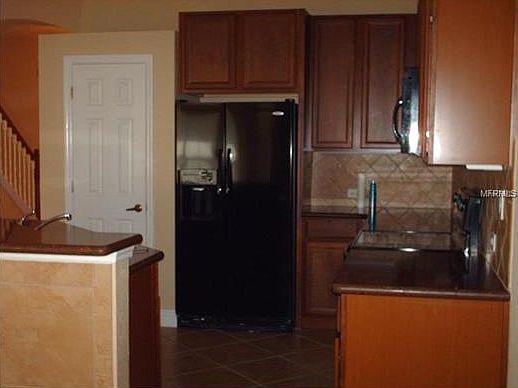 3rd image of 4948 Luge Ln