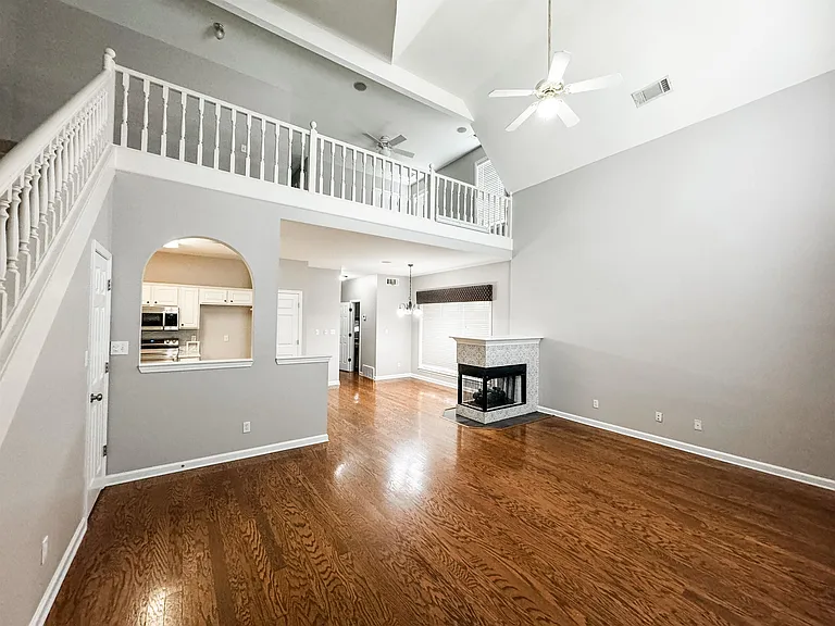 4564 Park Ridge Pkwy — Photo 2