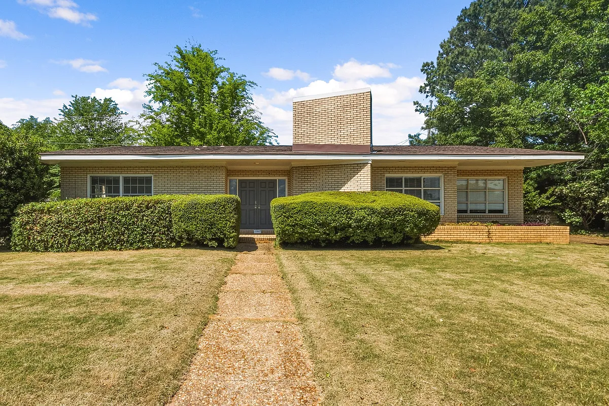 Building Photo - 253 Cedar Crst