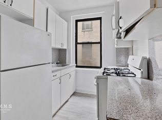 4334 49th St APT 5D, Sunnyside, NY 11104