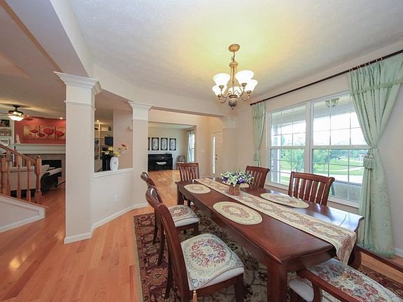 5th image of 4242 Weber Dr