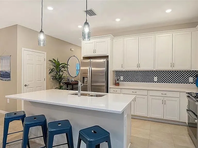 7448 Cabin Ln — Photo 10