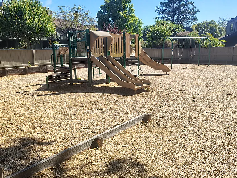 Windstone Dr — Photo 23