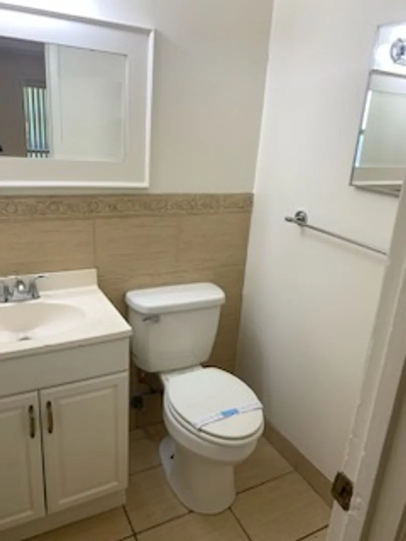 Spacious 4BD/2BA Sanford Gem Room to Grow Near Historic Downtown! — Photo 3