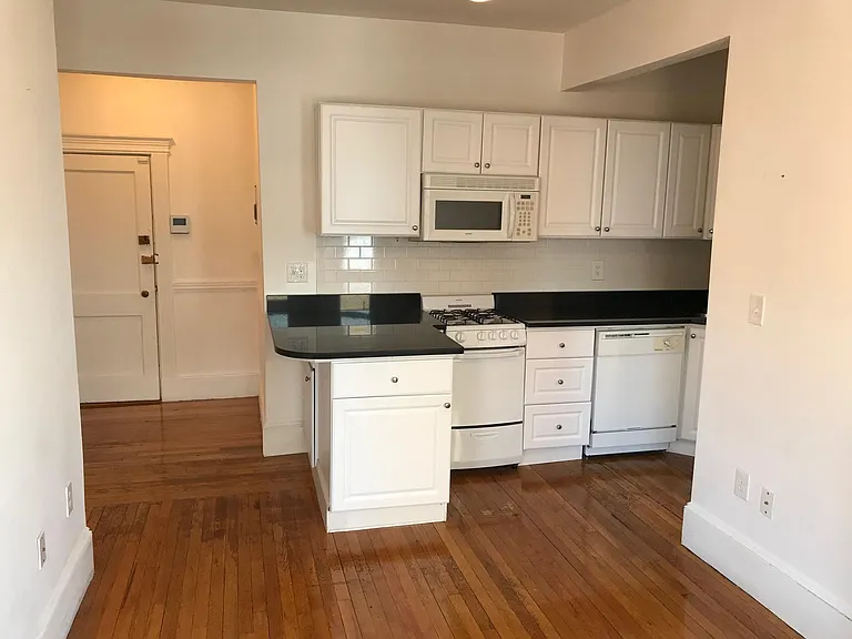 26 Hemenway St #38B — Photo 6