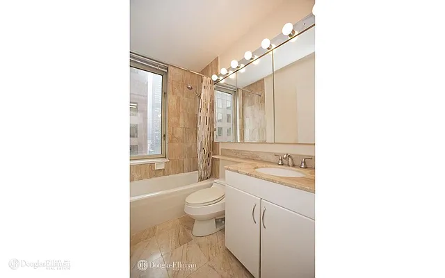 Rented by Douglas Elliman | media 13