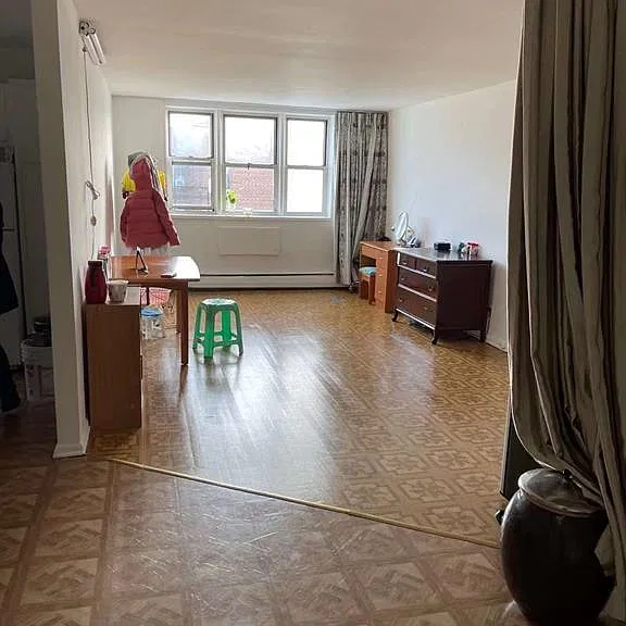 2-bedroom condo for sale in Flushing-Willets Point