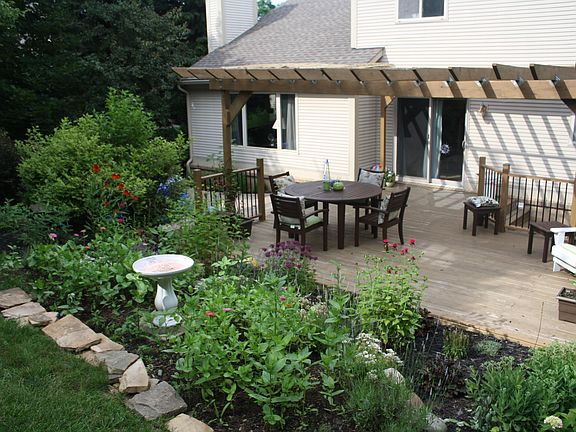 Deck with Pergola