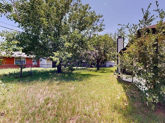 4th image of 2603 Lu Cir