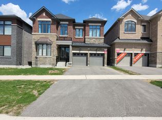 113 Bearberry Rd, Springwater, ON L9X2C8