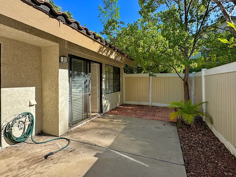 22900 Colombard Ln #5 — Photo 20