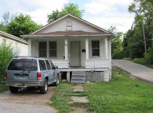 2834 Residence St, Alton, IL 62002