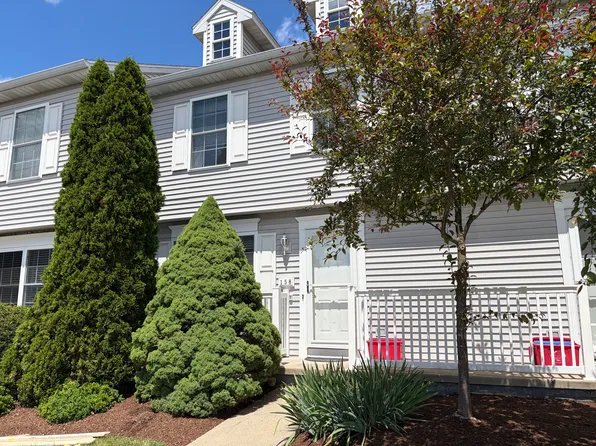 158 Birchtree Ct, State College, PA 16801
