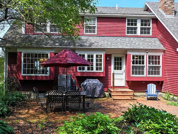 3rd image of 353 Schoolhouse Road