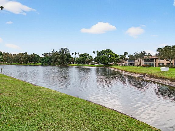 3rd image of 15496 Lakes Of Delray Boulevard #206