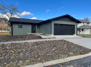 209 Washington Ave W, Albia, IA 52531