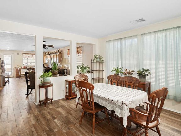 5th image of 36761 James Pl