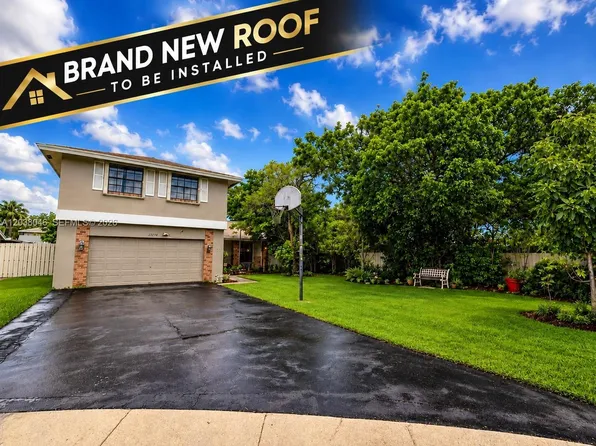 13870 Magnolia Ct, Davie, FL 33325