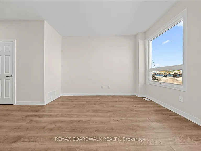 243 Lamarche Ave — Photo 13