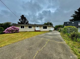 136 Davit Cir NW, Ocean Shores, WA