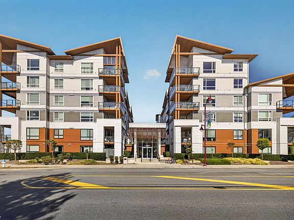 2nd image of 11501 84th Ave #403