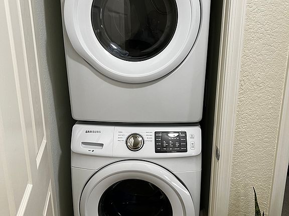 4th image of 5812 Miss Coral Ct #1