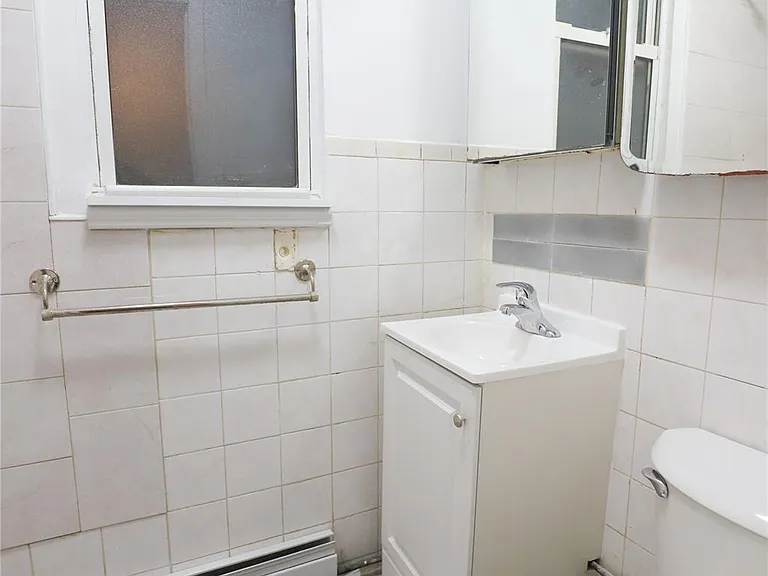 72-08 Forest Ave #1R — Photo 5