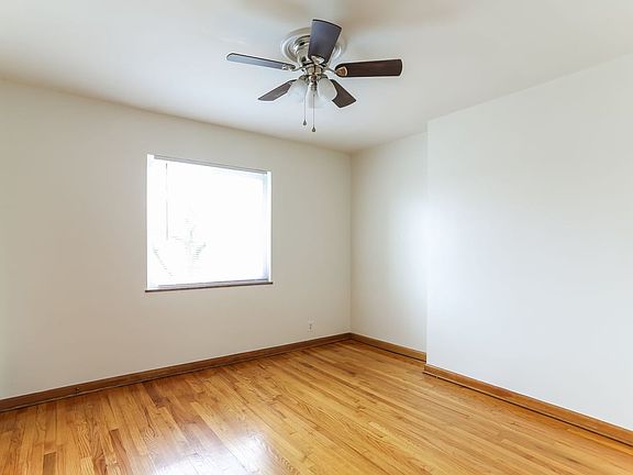 5th image of 4185 Indianola Ave