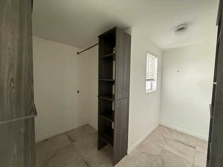 859 Canovia Ave — Photo 20