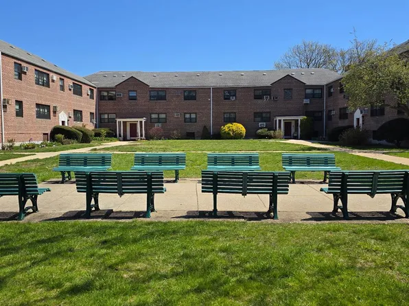 155-29 81st Street #32, Howard Beach, NY 11414