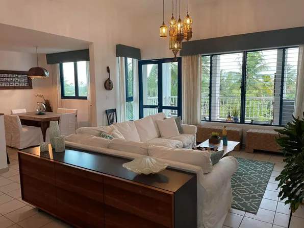 1 Palma Dorada Vlg #1304, Vega Alta, PR 00692