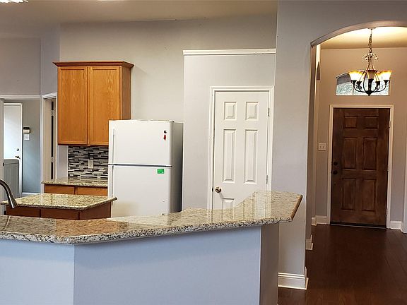 4th image of 2123 Brinton Oaks Ct