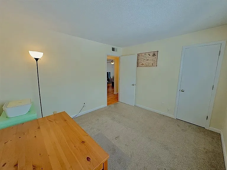 176 Maple Ave #7-21 — Photo 9