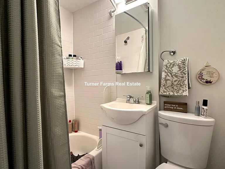 110 Willow St #2B — Photo 5