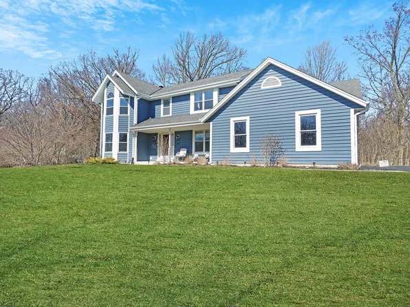 N73W27044 Kettle Cove LANE, Lisbon, WI 53089