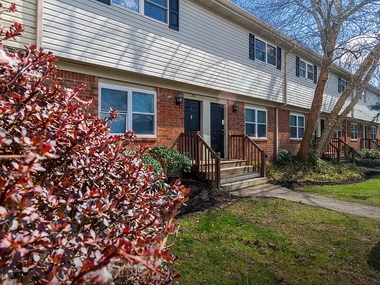 Hidden Creek Community | Community