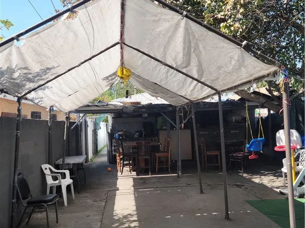 10950 Hickory St, Los Angeles, CA 90059