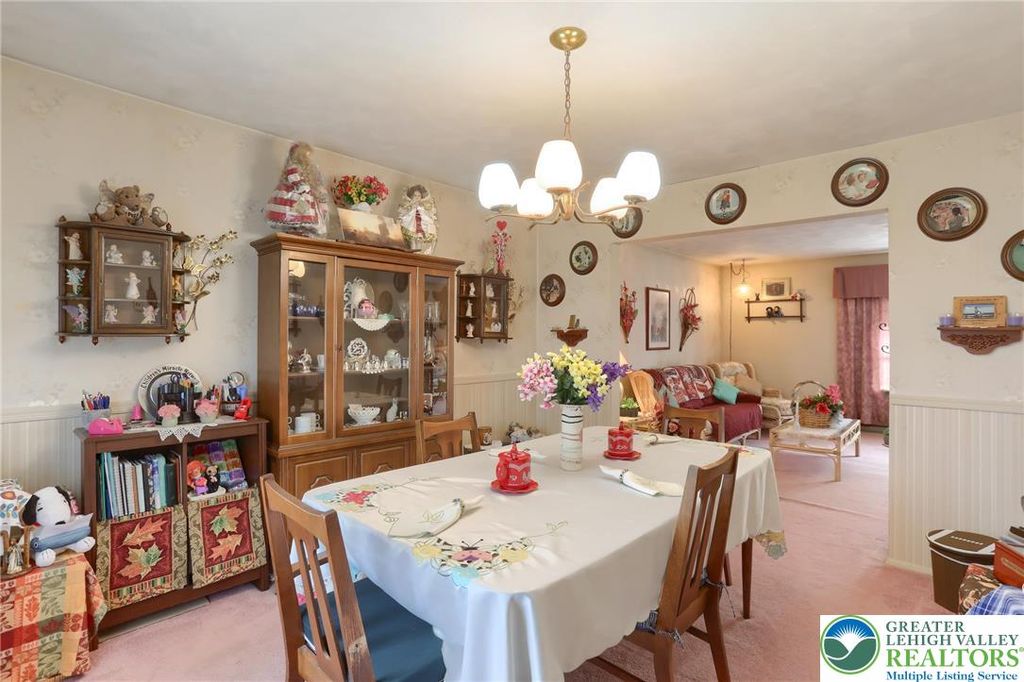 Apartment in Derry Township, Hershey - More