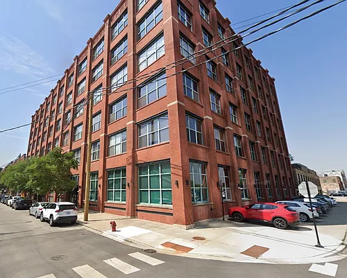 312 N May St #6I Photo 1