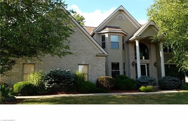 1st image of 1023 Thornton Ct