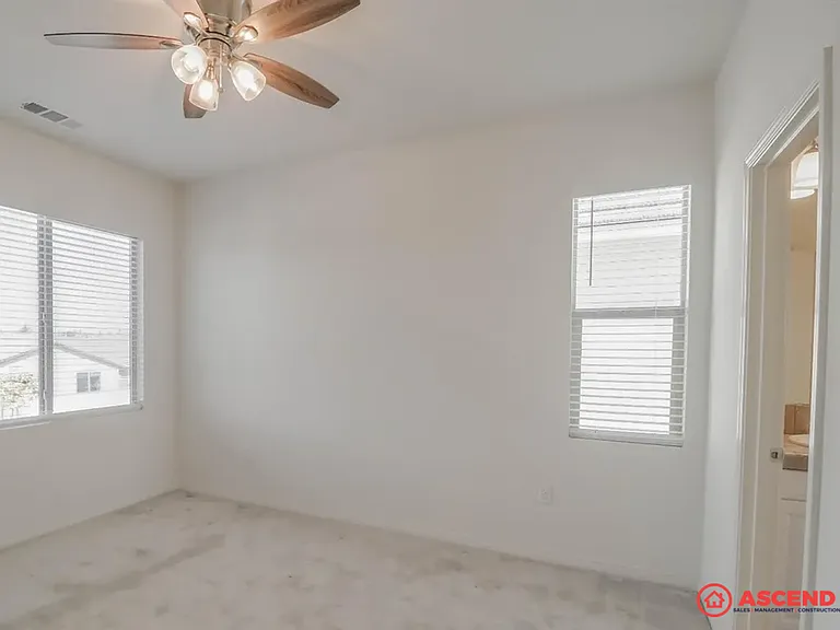 11610 Campus Park Dr — Photo 9