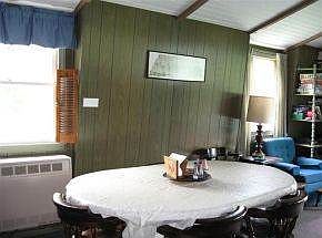 Living Dining Room