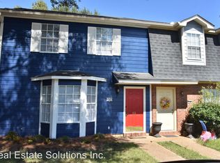 15 Meadowoods Pl, Jackson, MS 39211